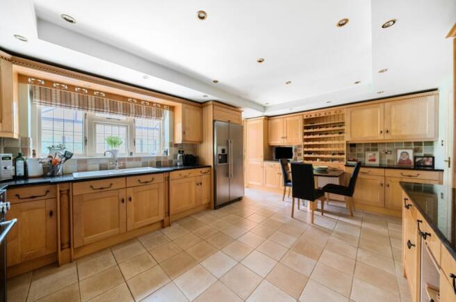 1325575-12-6880c942412dd