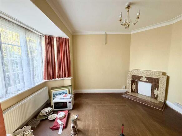 SITTING ROOM