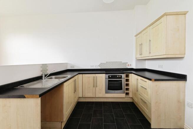 2 bed Apartment for sale Image 8
