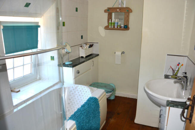 Photo 12