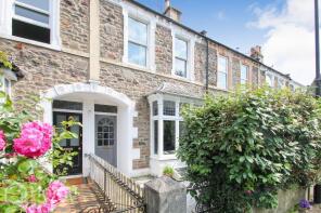12, Triangle East, Oldfield Park, Bath BA2 3HY