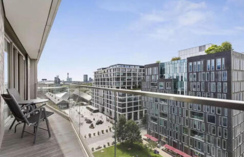 Lewis Cubitt Walk, London, N1C 4