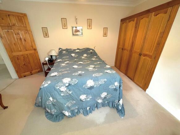 24 Park Drive Bed...