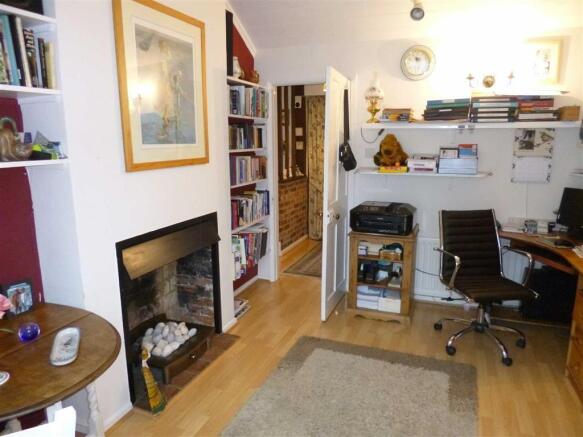 Photo 8