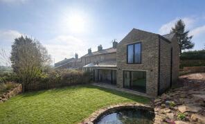 1, Black Edge Lane, Denholme, Bradford BD13 4ET