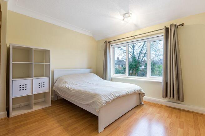 Bedroom 2 (Double)