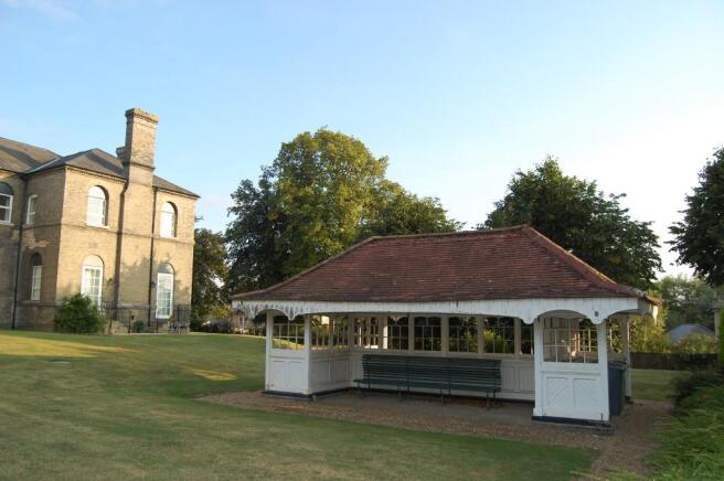 Communal Grounds
