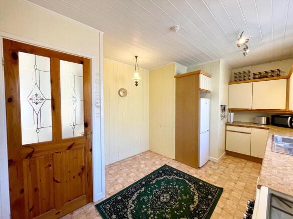 2 bed Detached Bungalow for sale Image 8