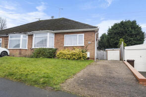 121, Mason Road, Redditch B97 5DQ