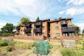 2, The Cedars, Berkhamsted HP4 2PE