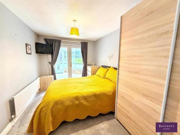 3 bed Detached Bungalow for sale Image 11