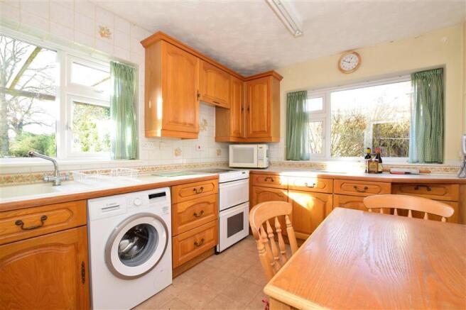 Kitchen / Breakfast Room