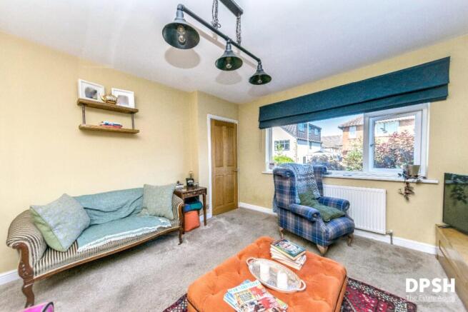 3 bed Semi-Detached for sale Image 4