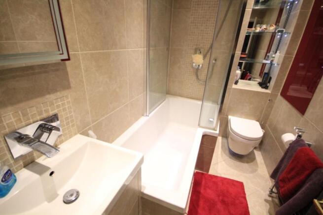 Modern Fitted Bathro