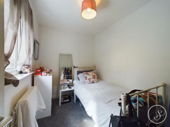 Bed 3