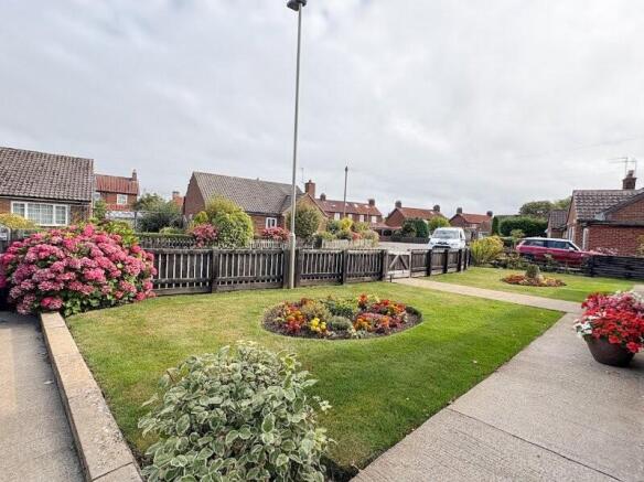 4 bed Detached for sale Image 6