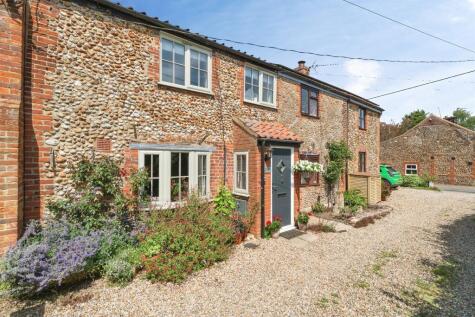 Playingfield Drive, Whissonsett, Dereham