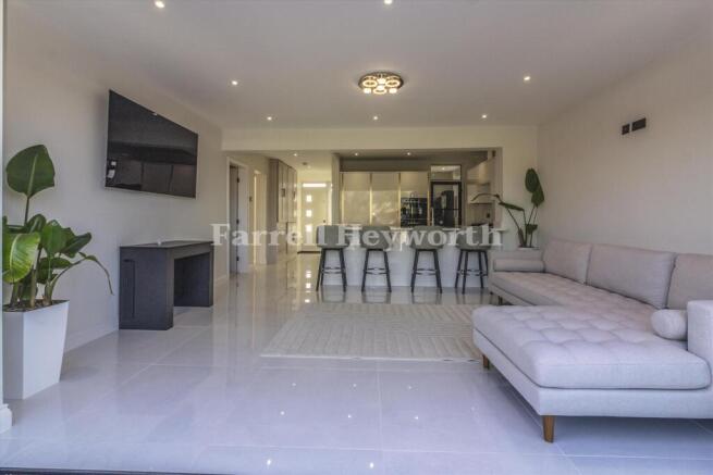 Thornton Avenue, Fulwood, Preston photo 4