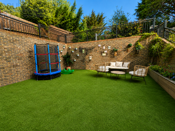 Private Garden