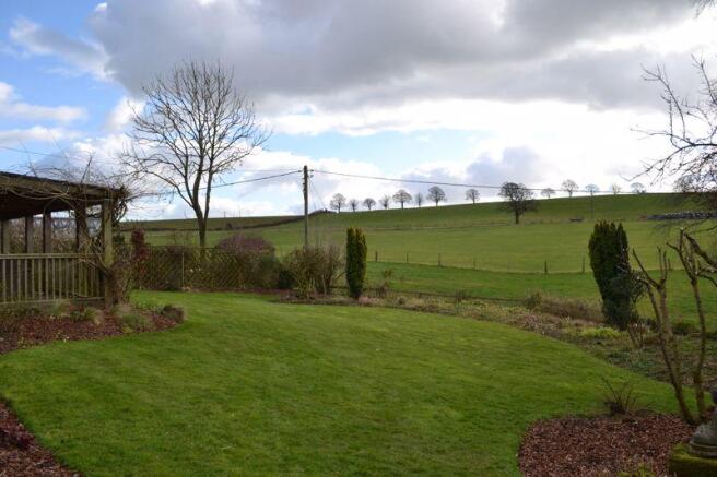 Rear Garden &a...
