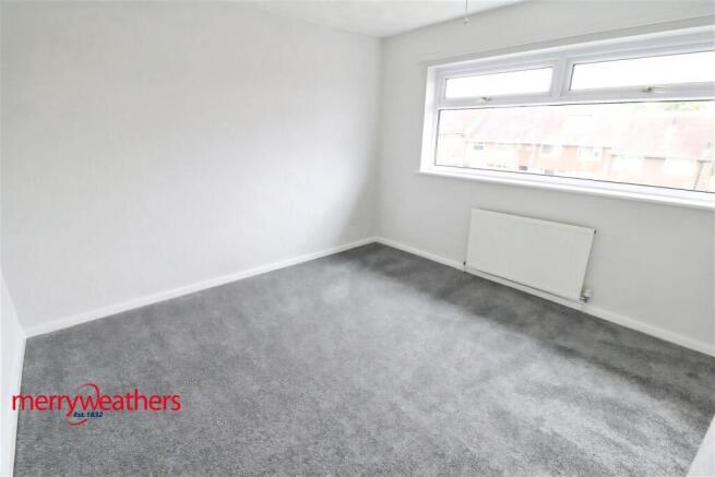 3 bed Terraced to rent Image 10
