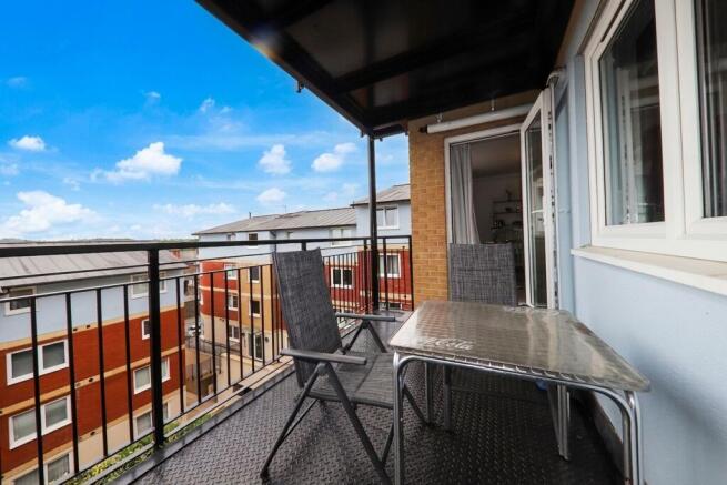 01.06.26 - Balcony (EE)