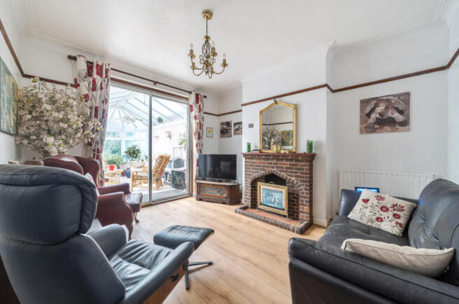 1417358-17-699c92...