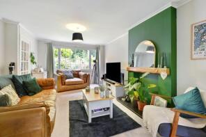 5, Grenadier Place, Caterham CR3 5ZE