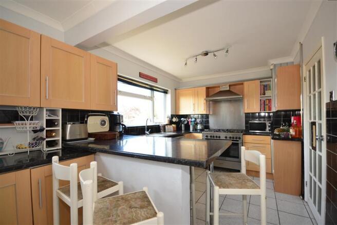 Kitchen/Breakfast Room