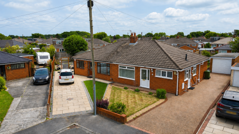 Ivanhoe Avenue, Lowton, Warrington, WA3 2HX