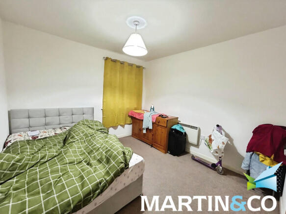 2 bed Apartment for sale Image 10