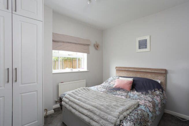 2 bed Apartment for sale Image 5