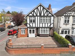 120, Woodford Avenue, Ilford IG2 6XB