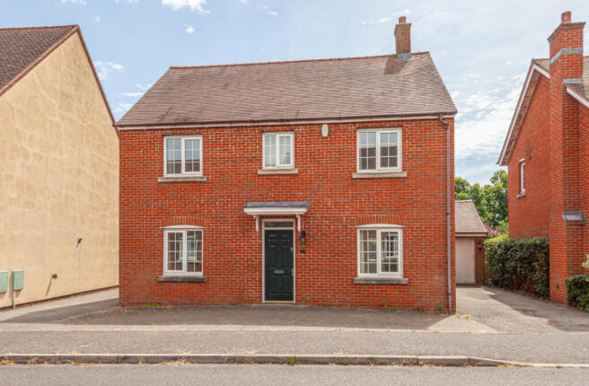 4 Bedroom Detached for Sale