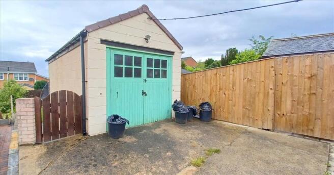 EXTERNAL - GARAGE