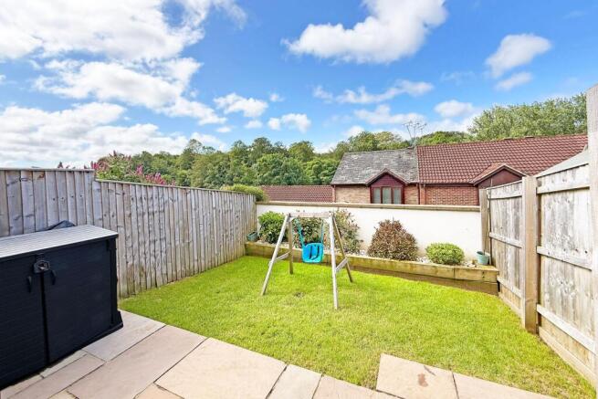 4 bed Semi-Detached for sale Image 10