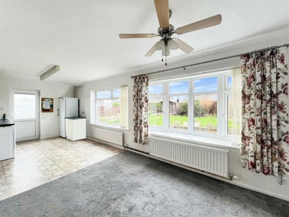 Dining Room/Utility Area