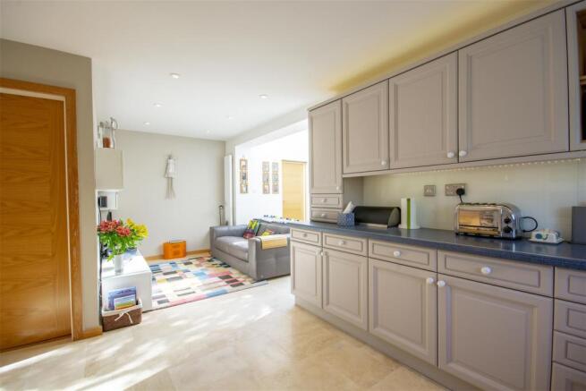 Living/Dining Kitchen
