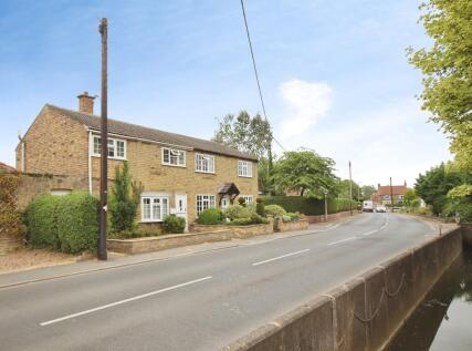 Main Street, Scothern, Lincoln