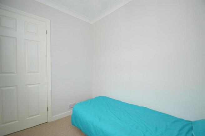 Bed3.jpg