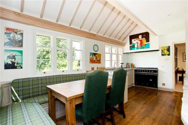 Kitchen/Breakfast