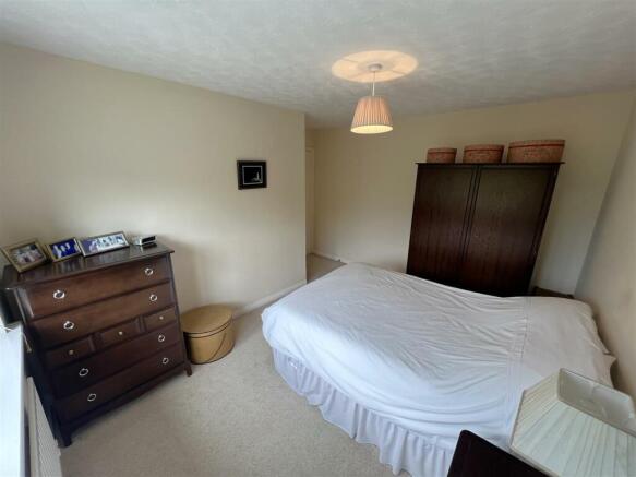 Bedroom 2B.JPG