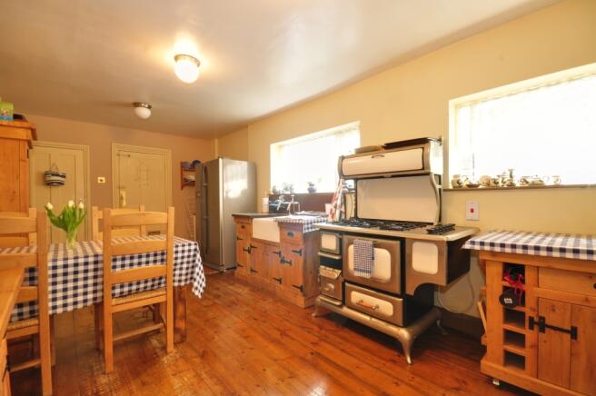 Kitchen/Breakfast Room