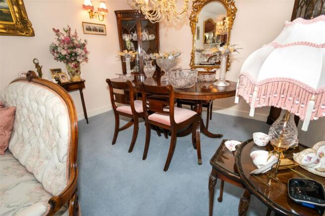 Lounge/Diner