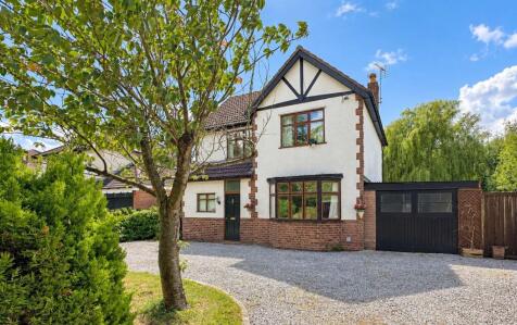 Chester High Road, Neston, CH64