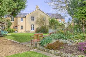 28, Trinity Grove, Hertford SG14 3HB
