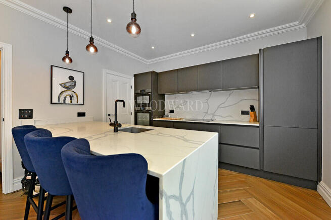 Kitchen/Breakfast...