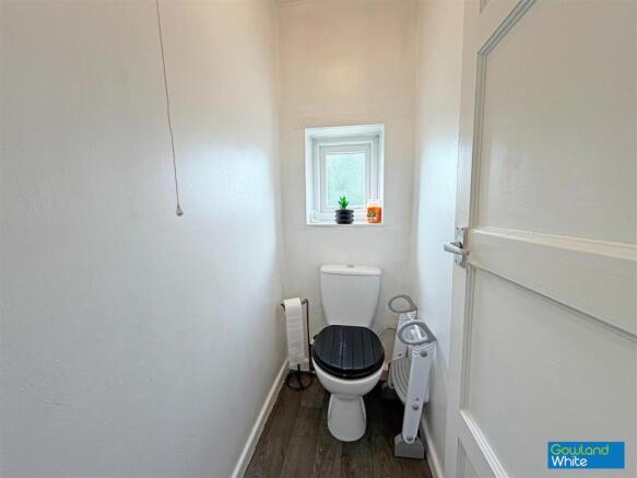 3 bed Terraced for sale Image 12