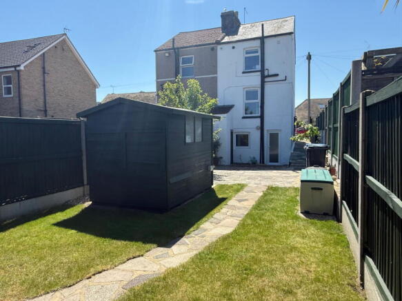 Photo 13