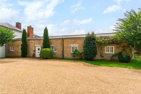 Garden Lane, Tyringham, Buckinghamshire, MK16